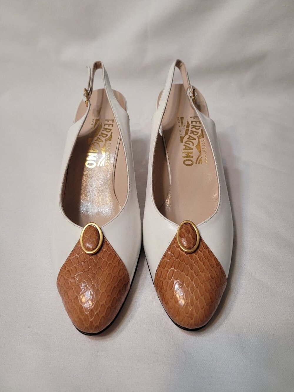 Rare Salvatore Feragamo Vintage Heels Slingback Ivory and Tan Brown Size 10AA